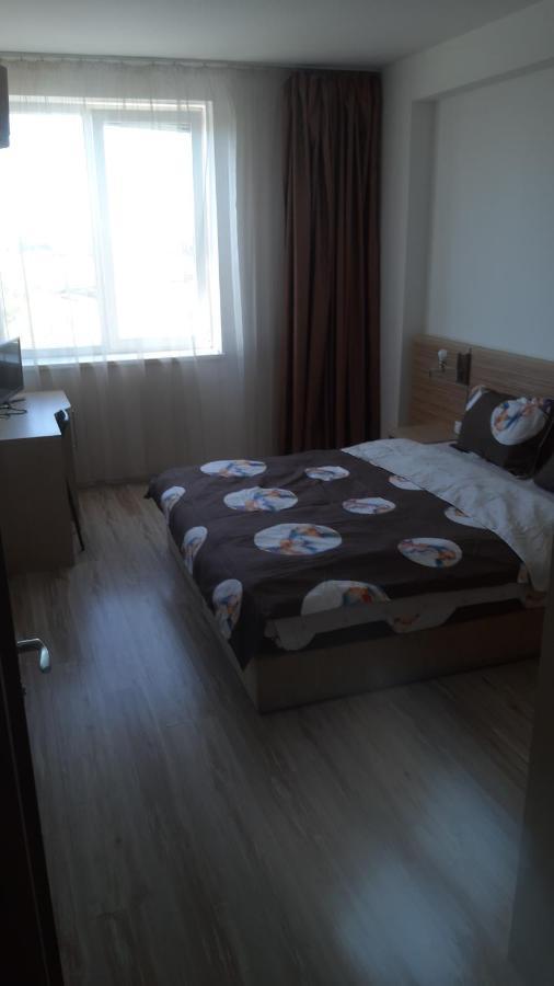 Apartament Rin Grand Hotel Bukares Bagian luar foto